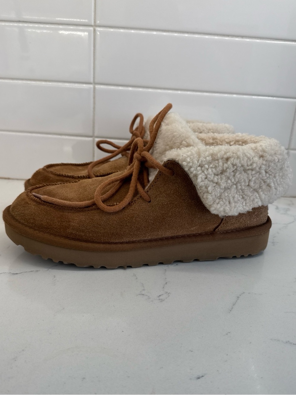 UGG Australia Diara Boot Womens Fold Over Slippers Shoes Chestnut Sherpa Lined
